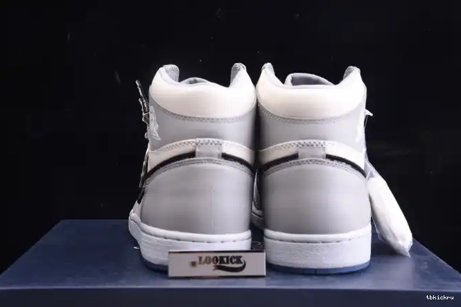 Rep TBK Jordan 1 x DR box) CN8607-002 High shoe Retro (DR 0413